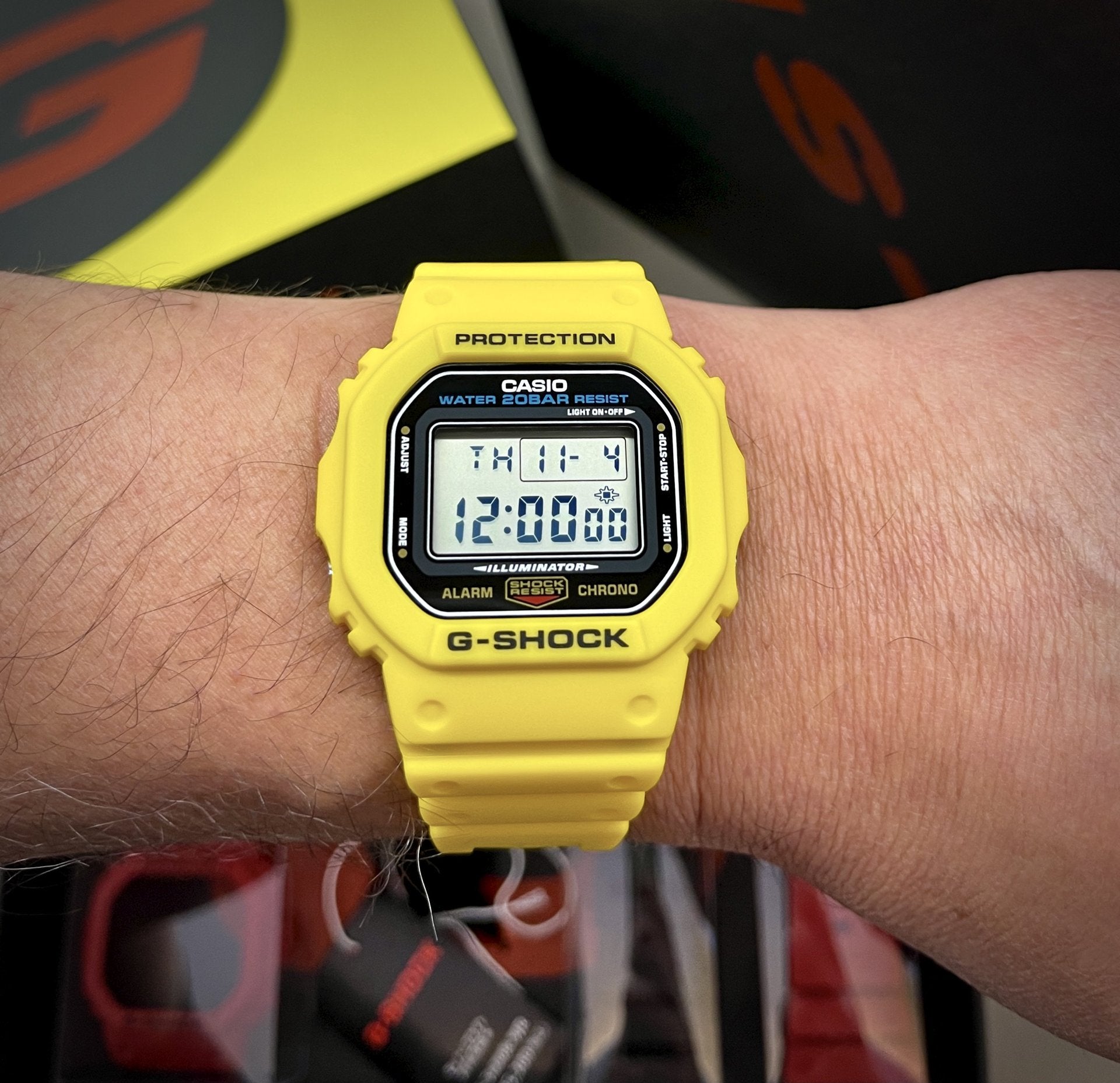 CASIO G-Shock DWE-5600R-9ER